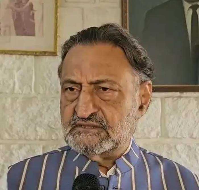 पाकिस्तान को वास्तव में सेना नियंत्रित करती है : जीजे सिंह पाकिस्तान को वास्तव में सेना नियंत्रित करती है : जीजे सिंह